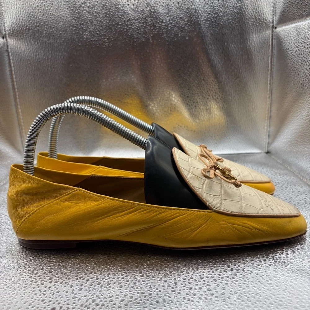 Size 6.5‎ M Tory Burch Tory Charm Yellow Goldfinch Cream Embossed Flat Loafers